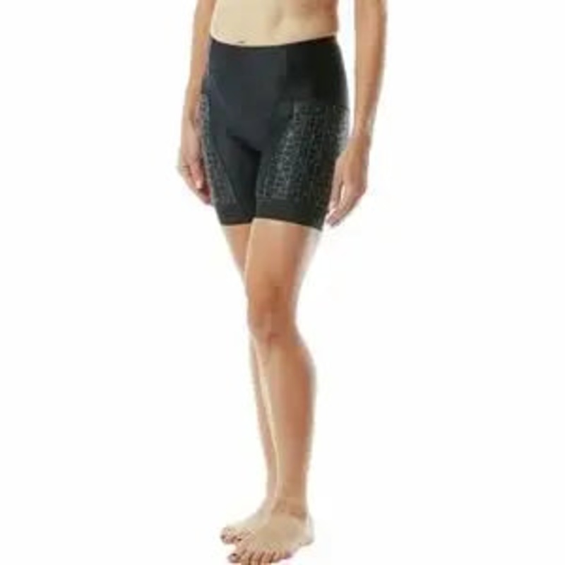 TYR Competitor 6in Tri Short